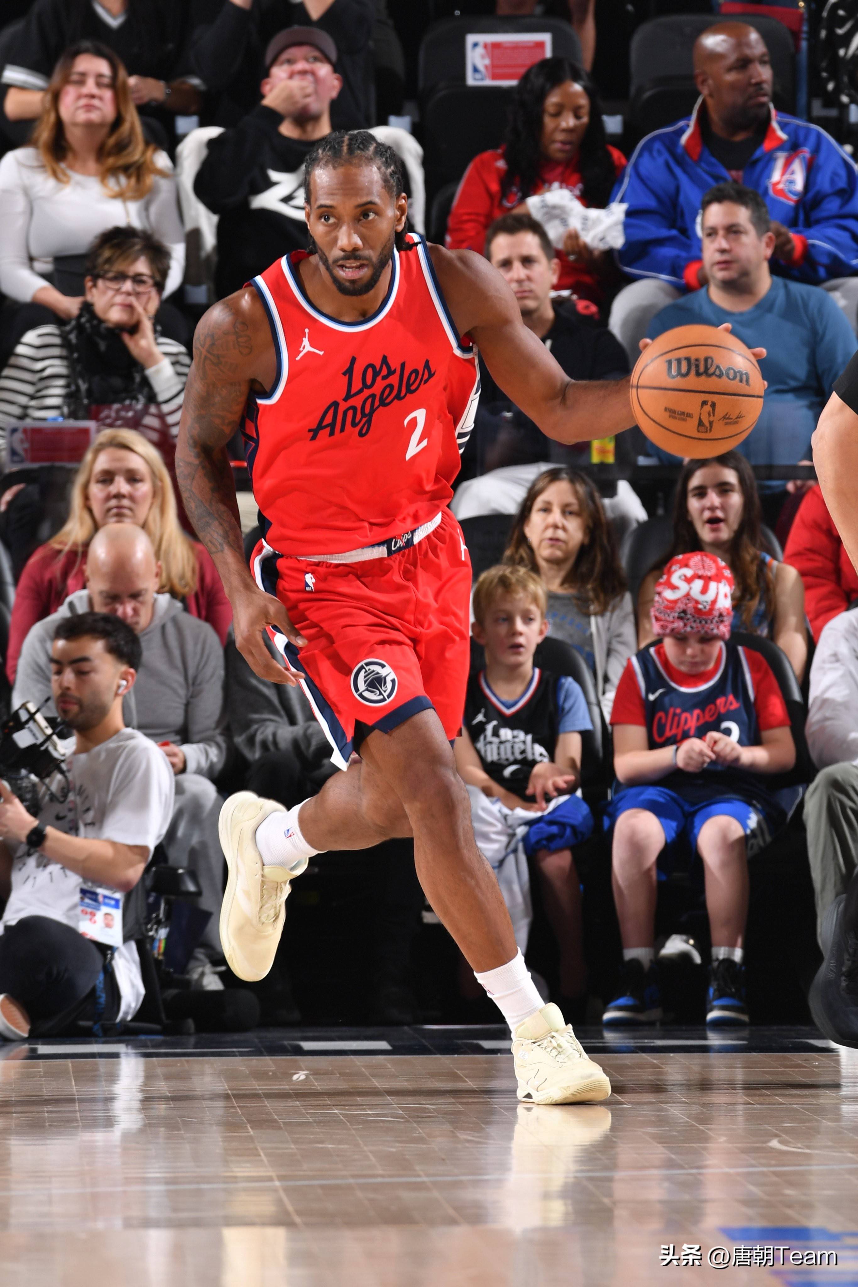 要不然五大联赛集体给非洲足协转账吧，这非洲杯时间太折磨了（非洲杯赛期太折腾，不如五大联赛集体赞助非洲足协换个档期？）