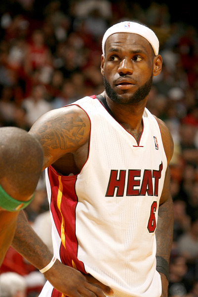 欧协联积分榜：斯特拉斯堡领跑，水晶宫距前8仅1分（欧协联积分榜：斯特拉斯堡居首，水晶宫距前八仅差1分）